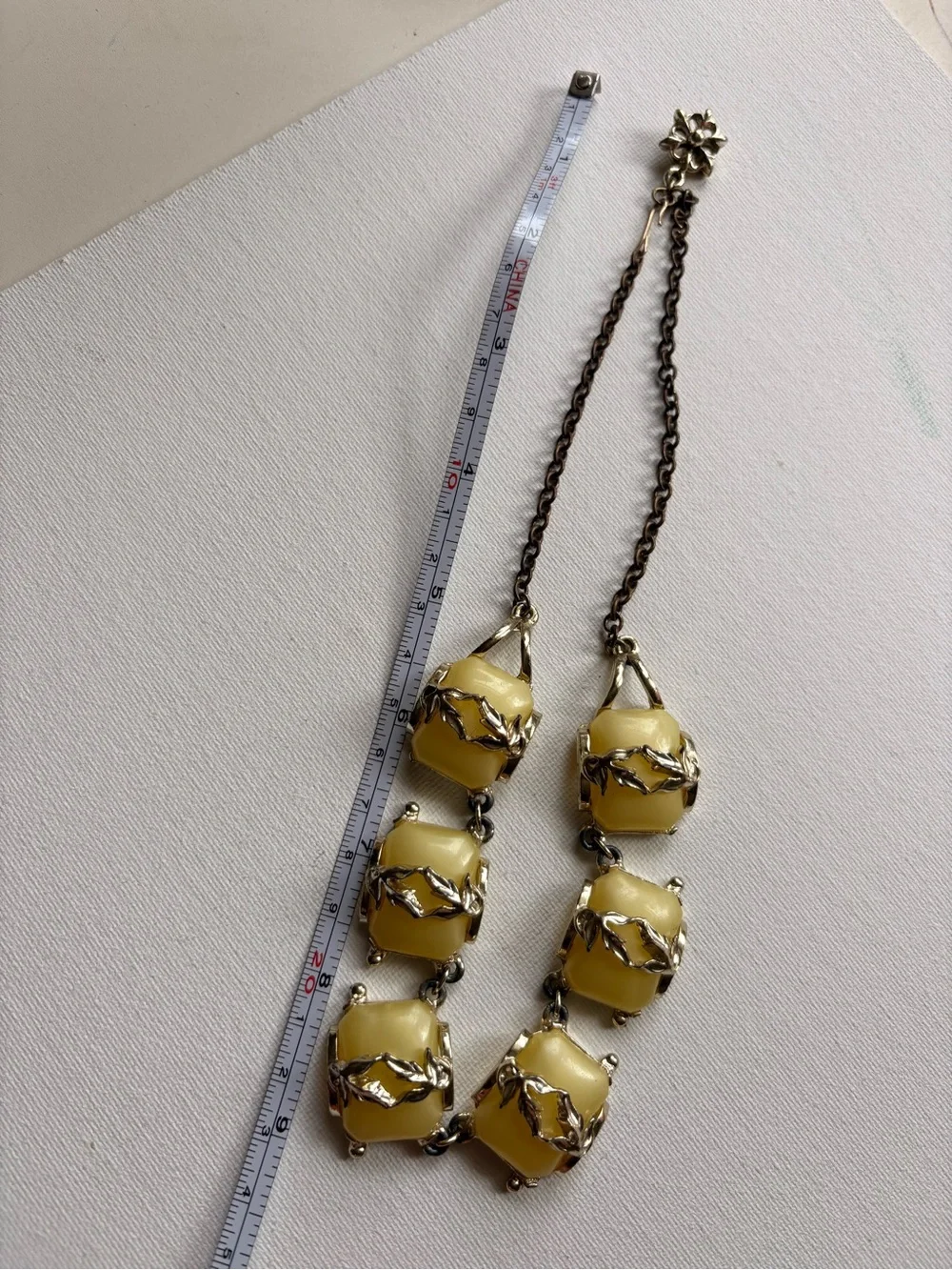 Vintage Yellow and Gold Chunky Statement Necklace
